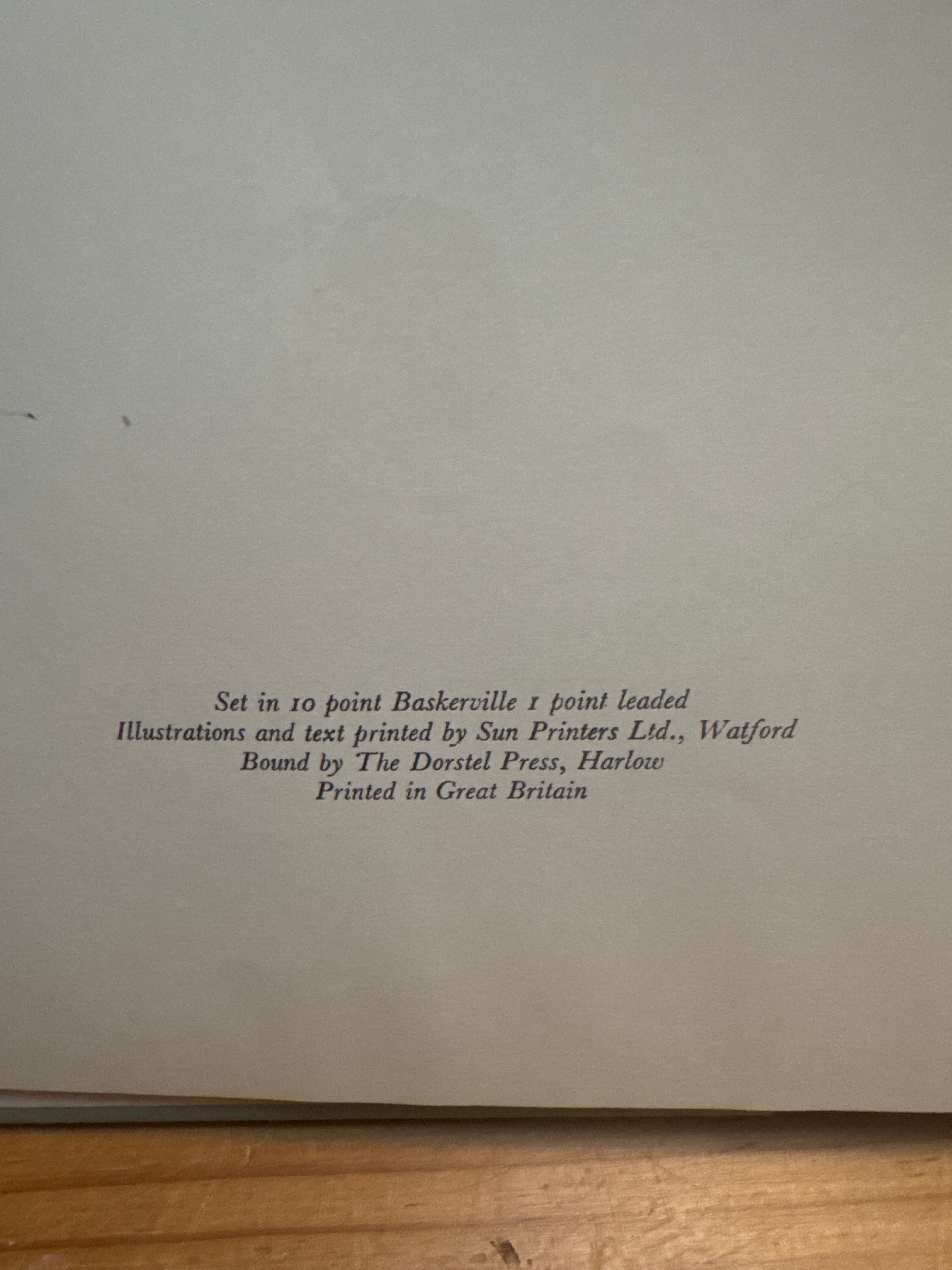 Hogarth’s England by Eveline Cruikshanks hardcover book