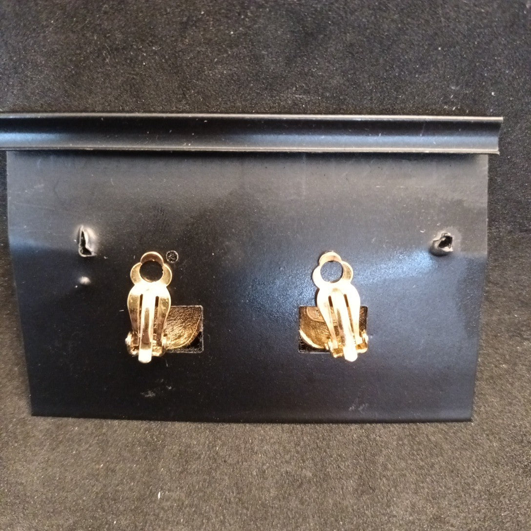 Suzanne Bjontegard Clip On Earrings Red Apples