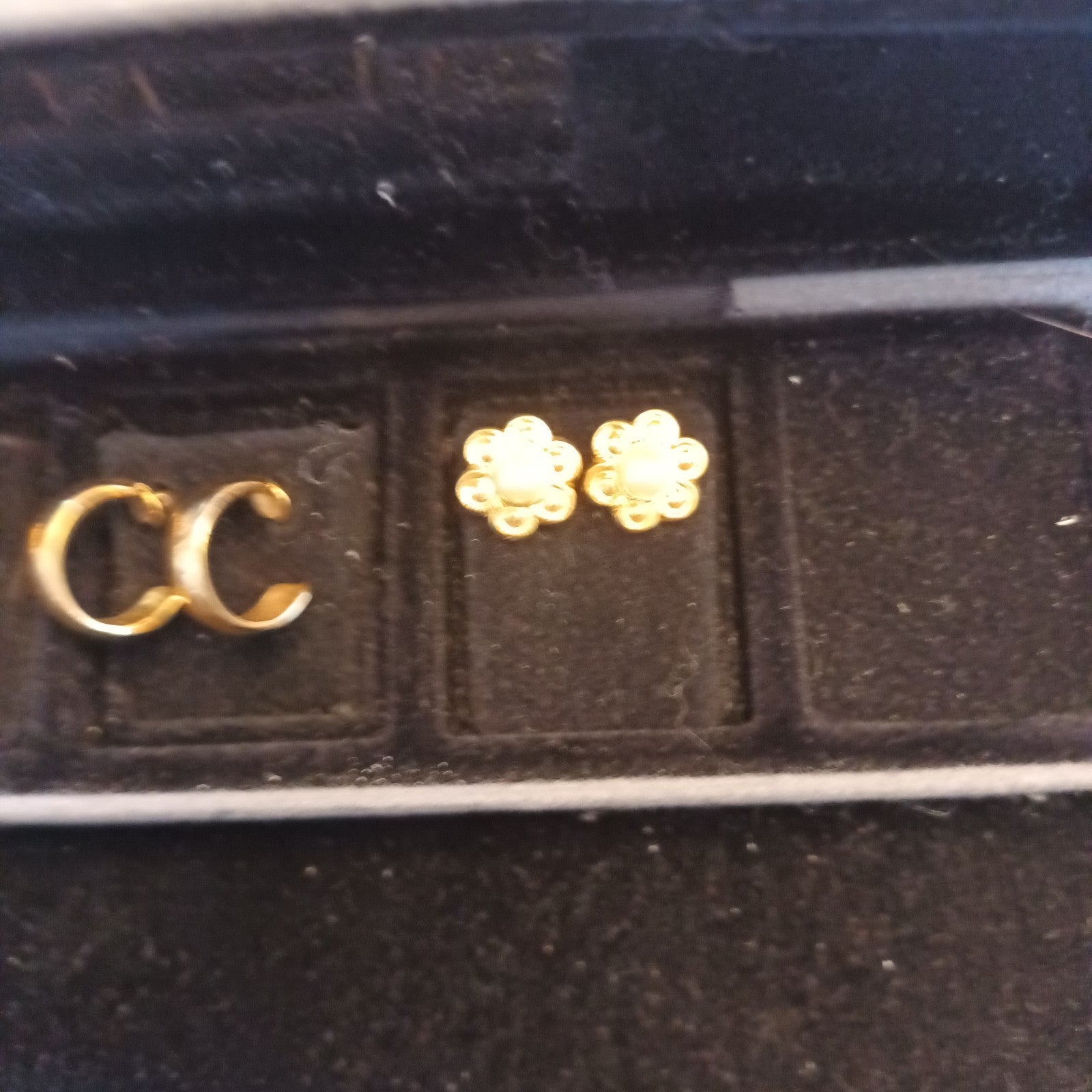 5 Pairs of Gold Tone Earrings for pierced ears