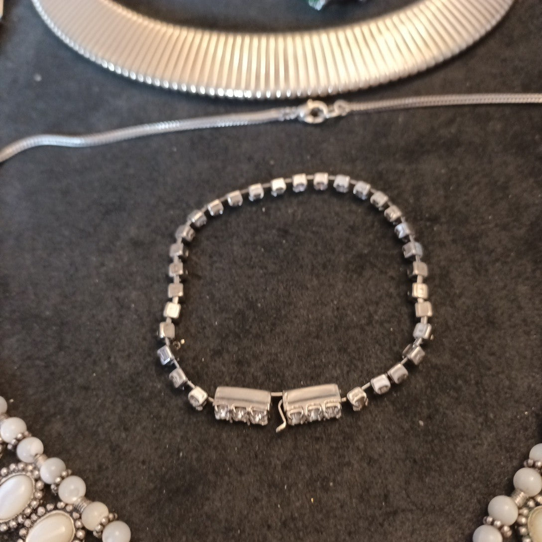 Silver Tone Costume Jewellery  Necklaces Bracelets Bundle Joblot 