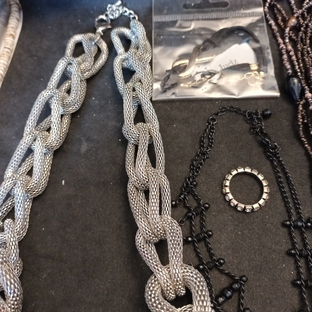 Costume Jewellery Necklaces Bracelets Bundle Joblot Mixed Lot