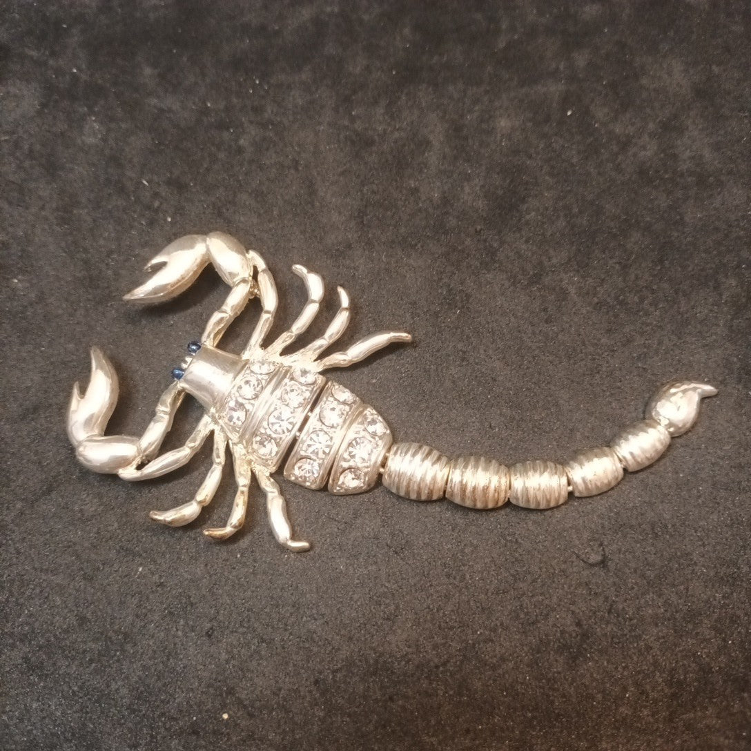 Silver Tone Brooch Scorpion Articulated With Rhinestones