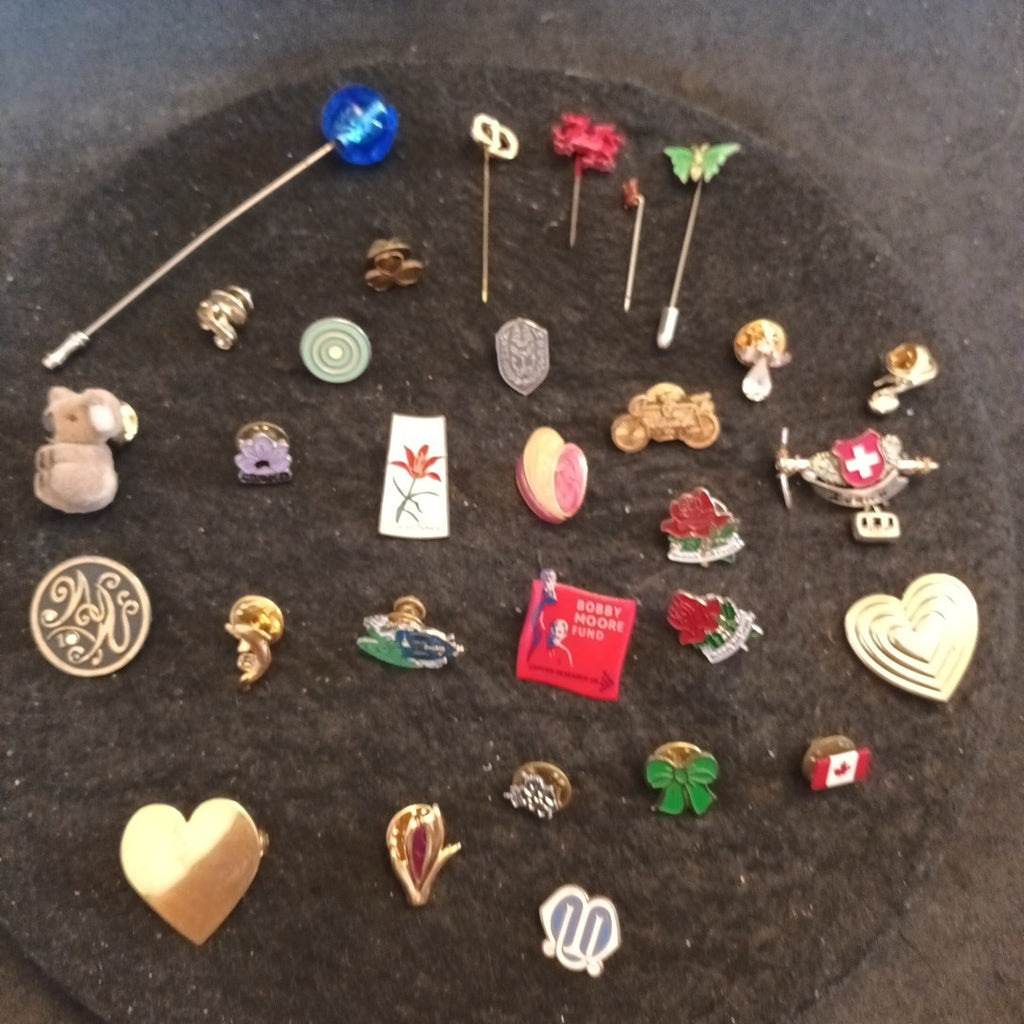 Brooch And Pin Bundle Costume Jewellery Brooches