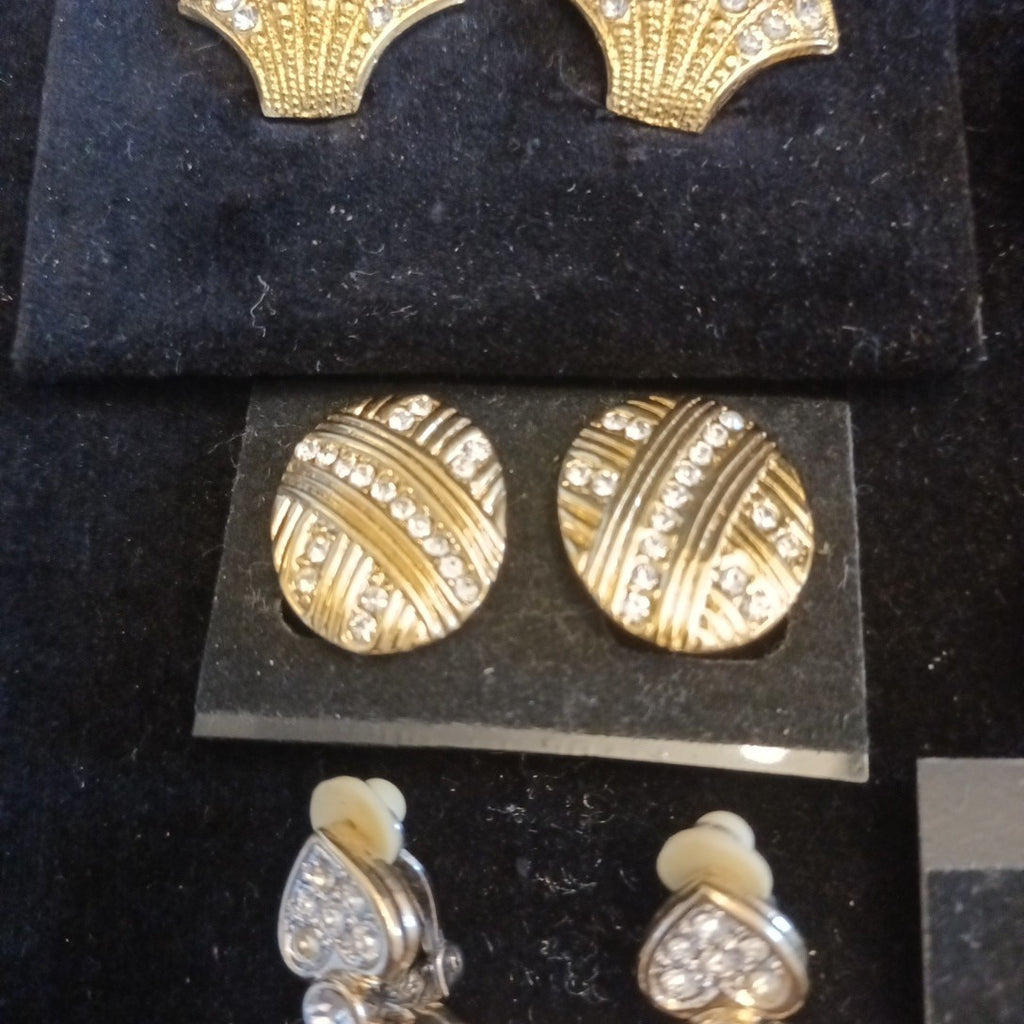 Clip On Earrings. Costume Jewellery Bundle