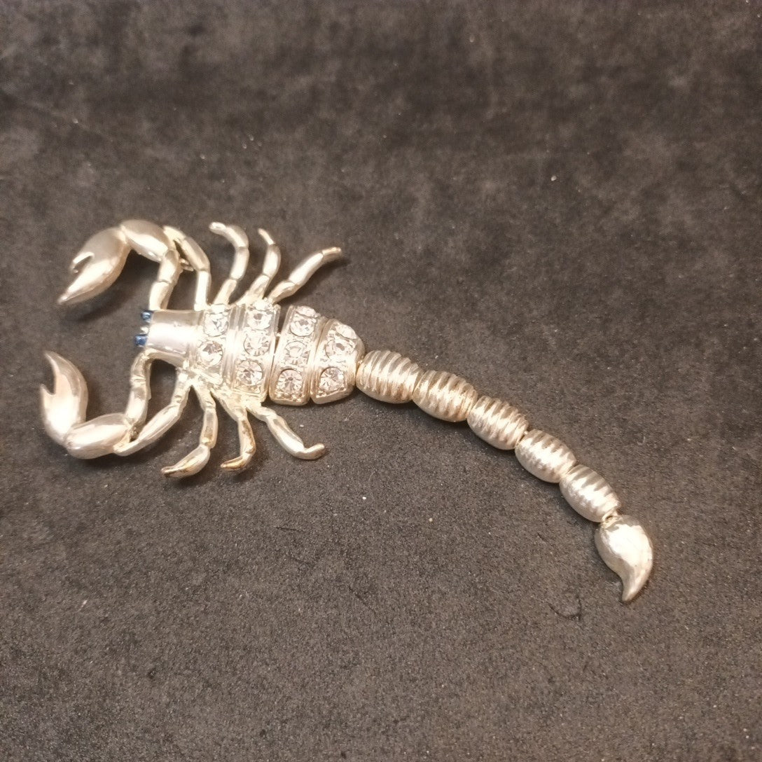Silver Tone Brooch Scorpion Articulated With Rhinestones