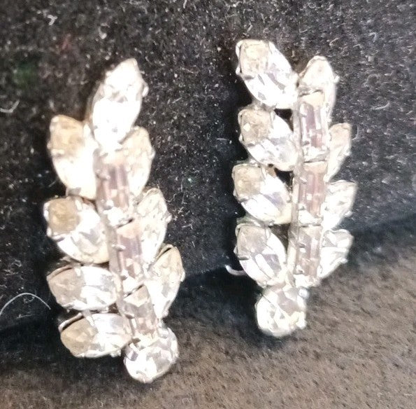 Costume Jewellery Clip On Earrings Silver Tone Clear Rhinestones 3.5cm Long