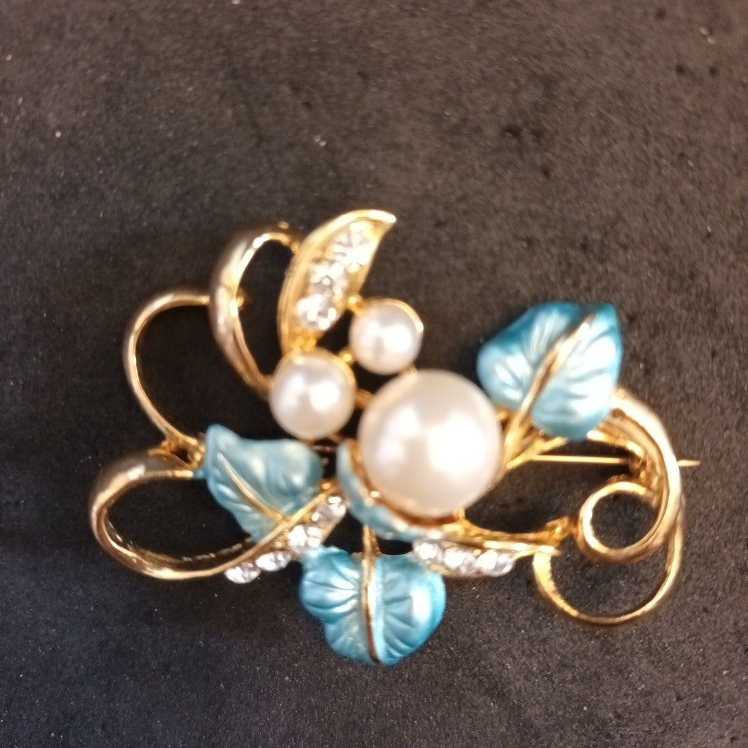 Gold Tone Brooch Faux Pearl Clear Rhinestones  5cm
