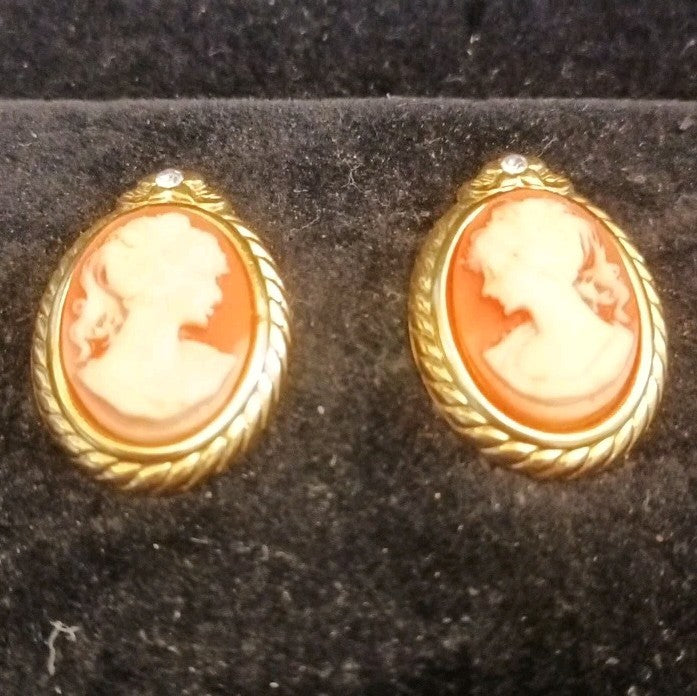 Gold Tone Cameo Style Clip On Earrings 27mm