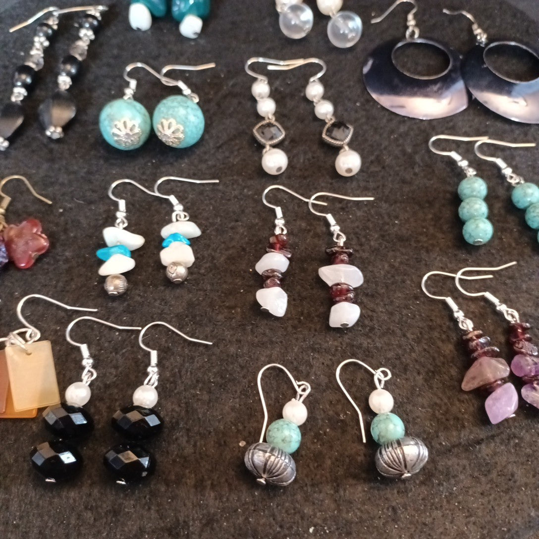 Earrings. Pairs Of Earrings For Pierced Ears. Hoop Dangle. Bundle Joblot