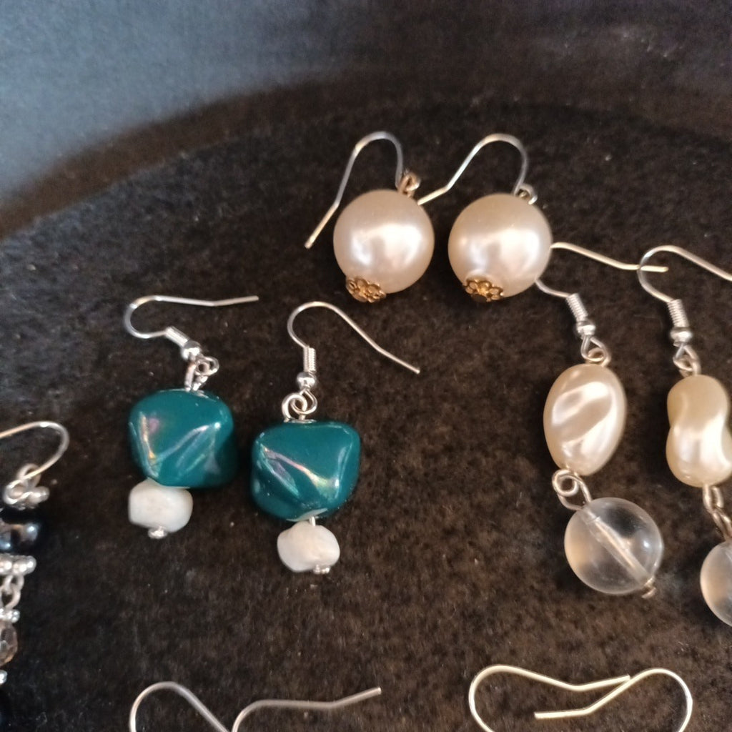 Earrings. Pairs Of Earrings For Pierced Ears. Hoop Dangle. Bundle Joblot