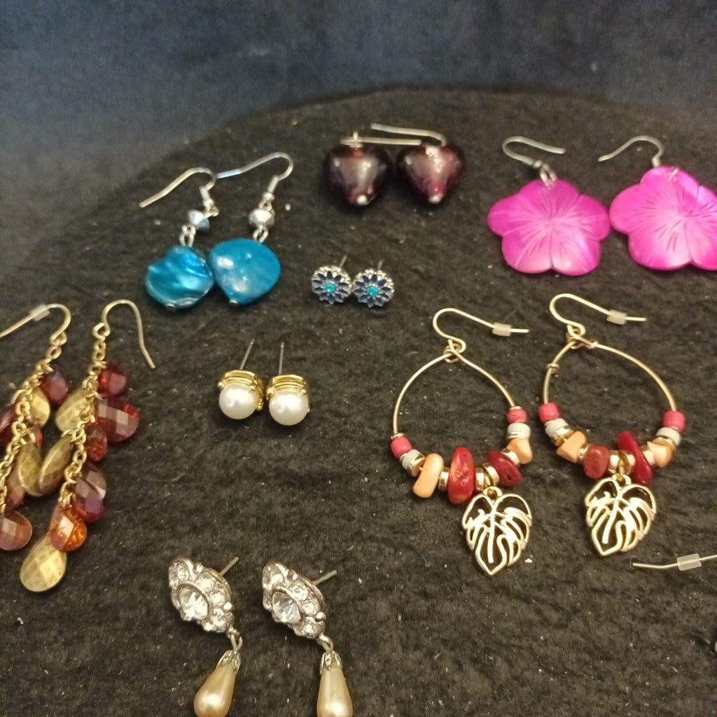 Earrings. Pairs Of Earrings For Pierced Ears. Hoop Dangle. Studs Bundle Joblot