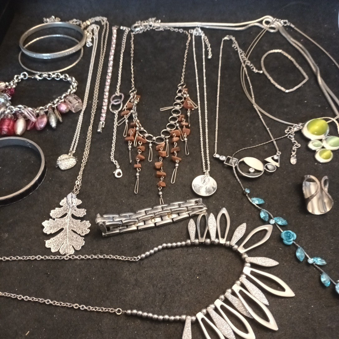Silver Tone Costume Jewellery  Necklaces Bracelets Bundle Joblot 