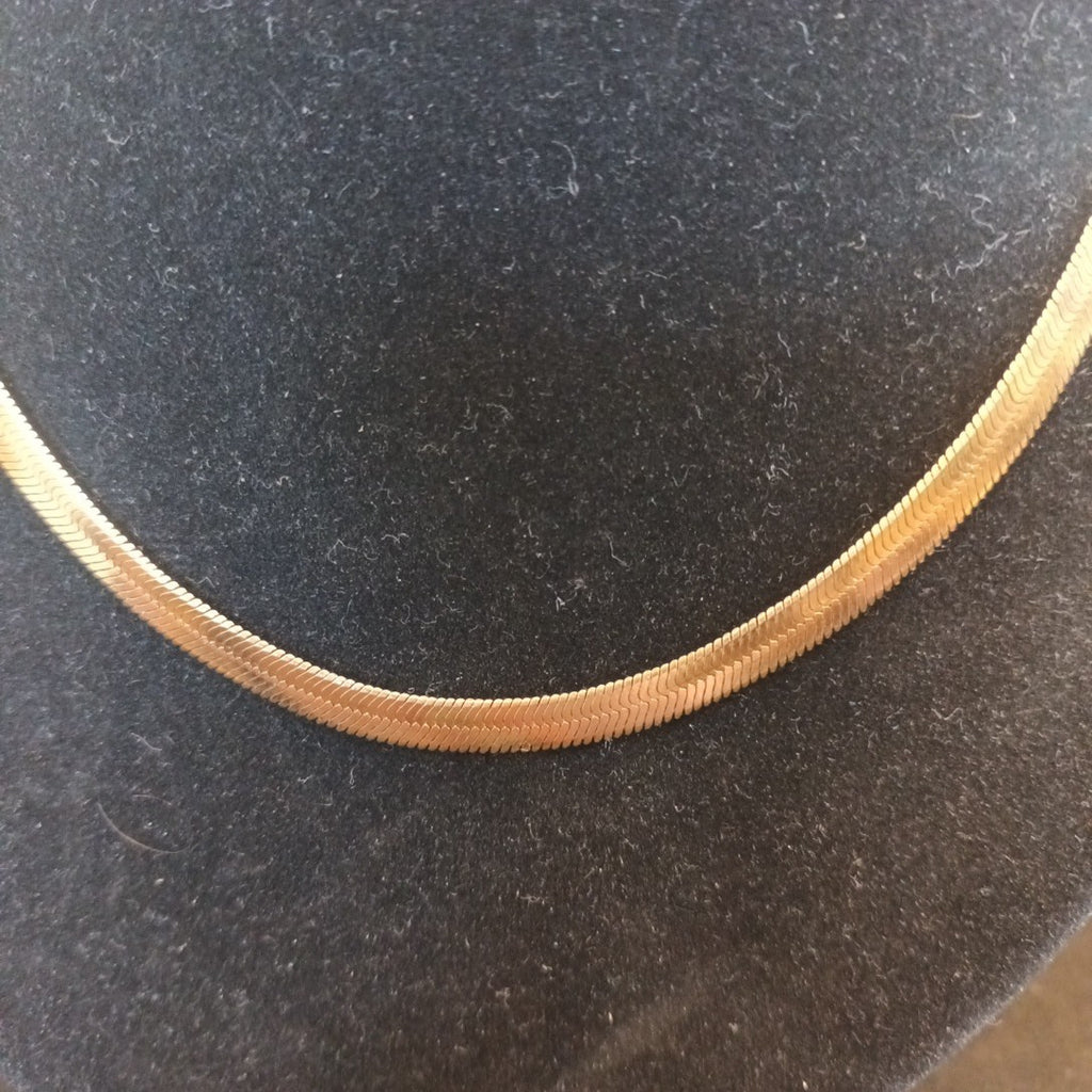 Helloice Gold Tone Chain Necklace 17in (43cm)