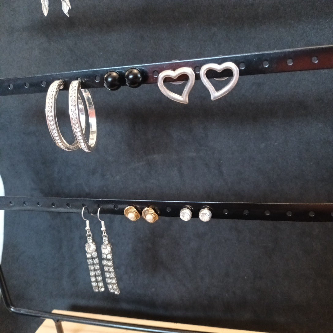 Earrings. Pairs Of Earrings For Pierced Ears. Hoop Dangle. Bundle Joblot