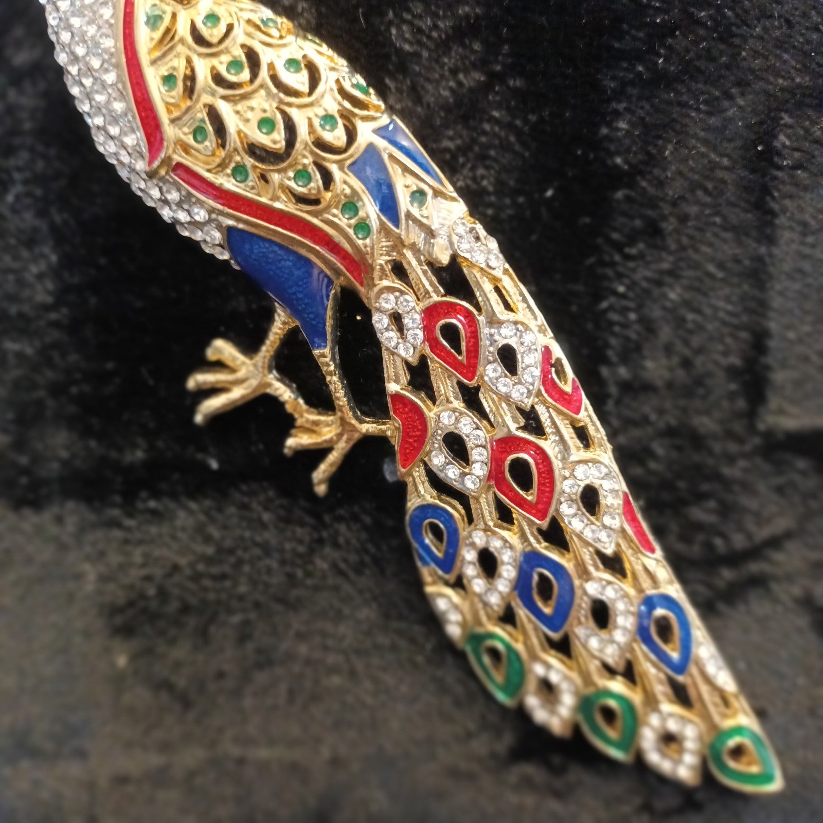 Brooch. 14.5cm Peacock Brooch Gold Tone Colourful