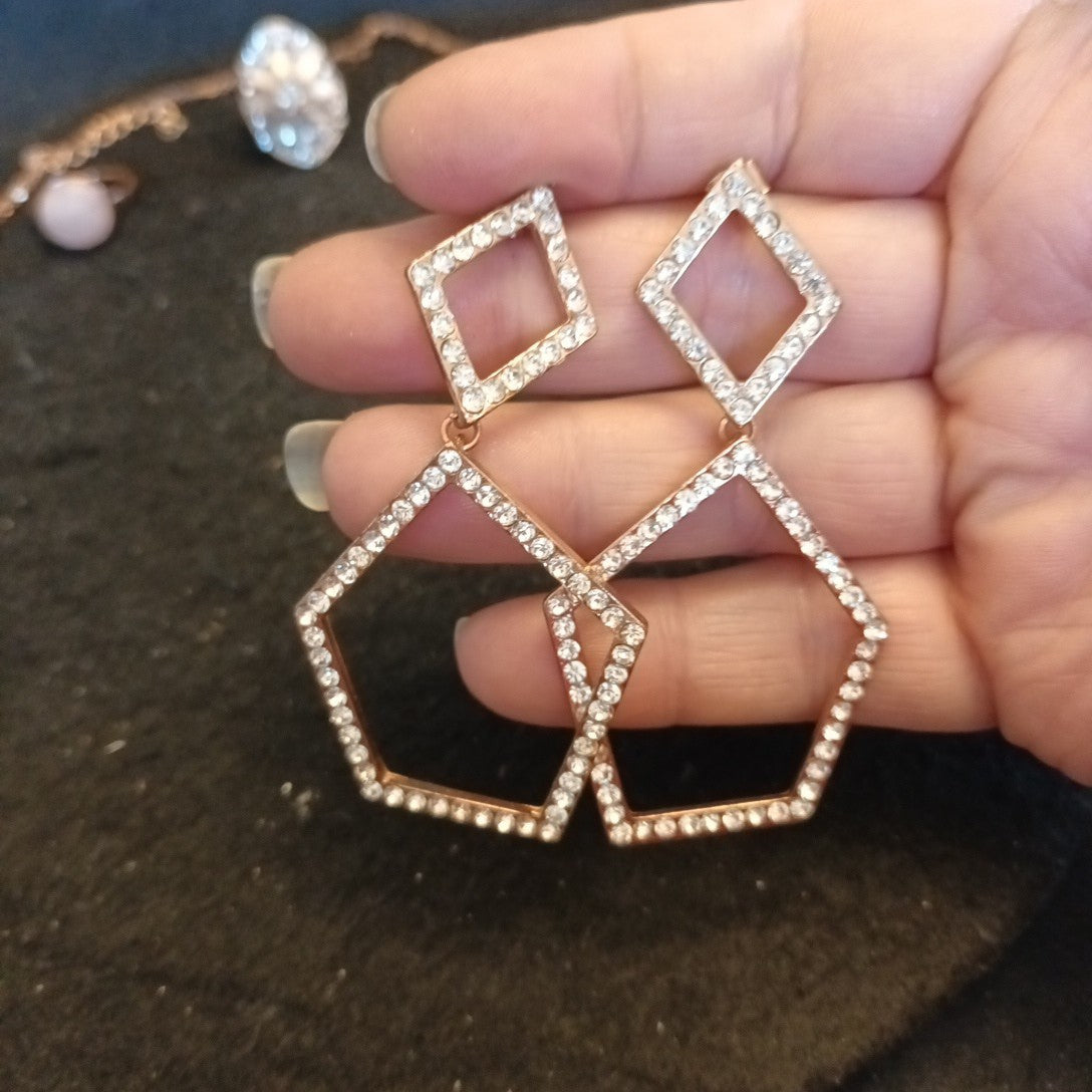 Rose Gold Tone Jewellery Necklace Bracelets Earrings And Earrings Mixed Lot