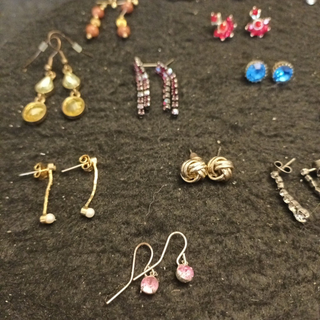 Earrings. Pairs Of Earrings For Pierced Ears. Hoop Dangle. Studs Bundle Joblot