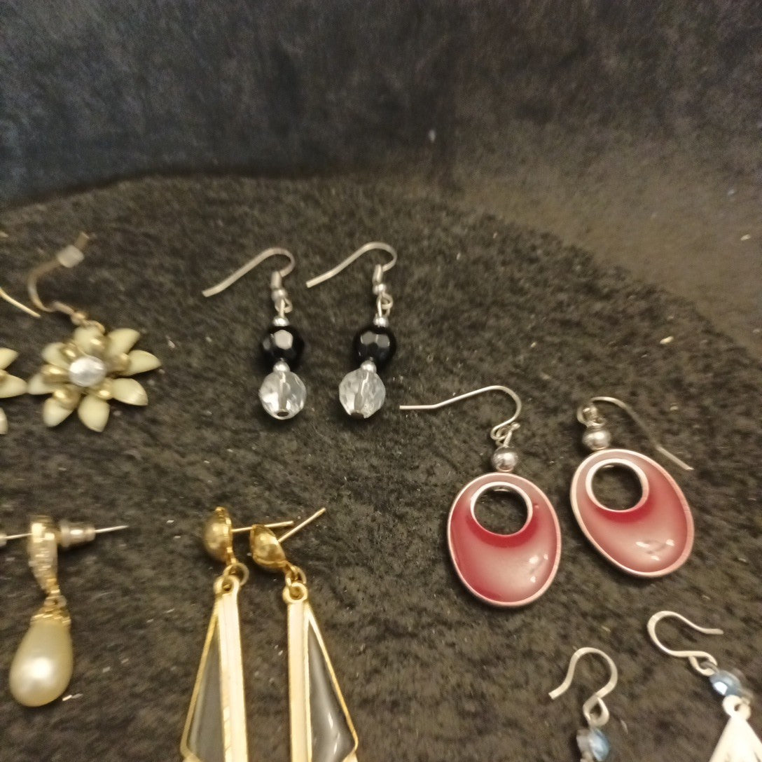 Earrings. Pairs Of Earrings For Pierced Ears. Hoop Dangle. Studs Bundle Joblot
