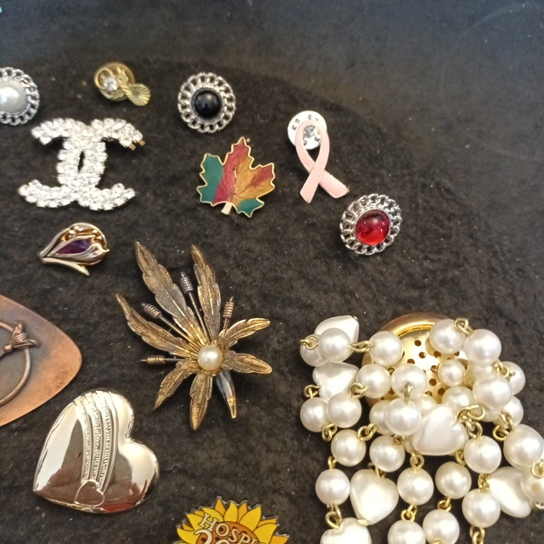Brooch And Pin Bundle Costume Jewellery Brooches And Pins