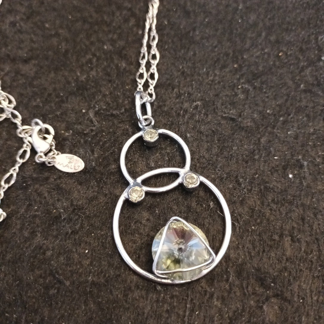 Malu Silver Tone Necklace With Pendant 28in (70cm)