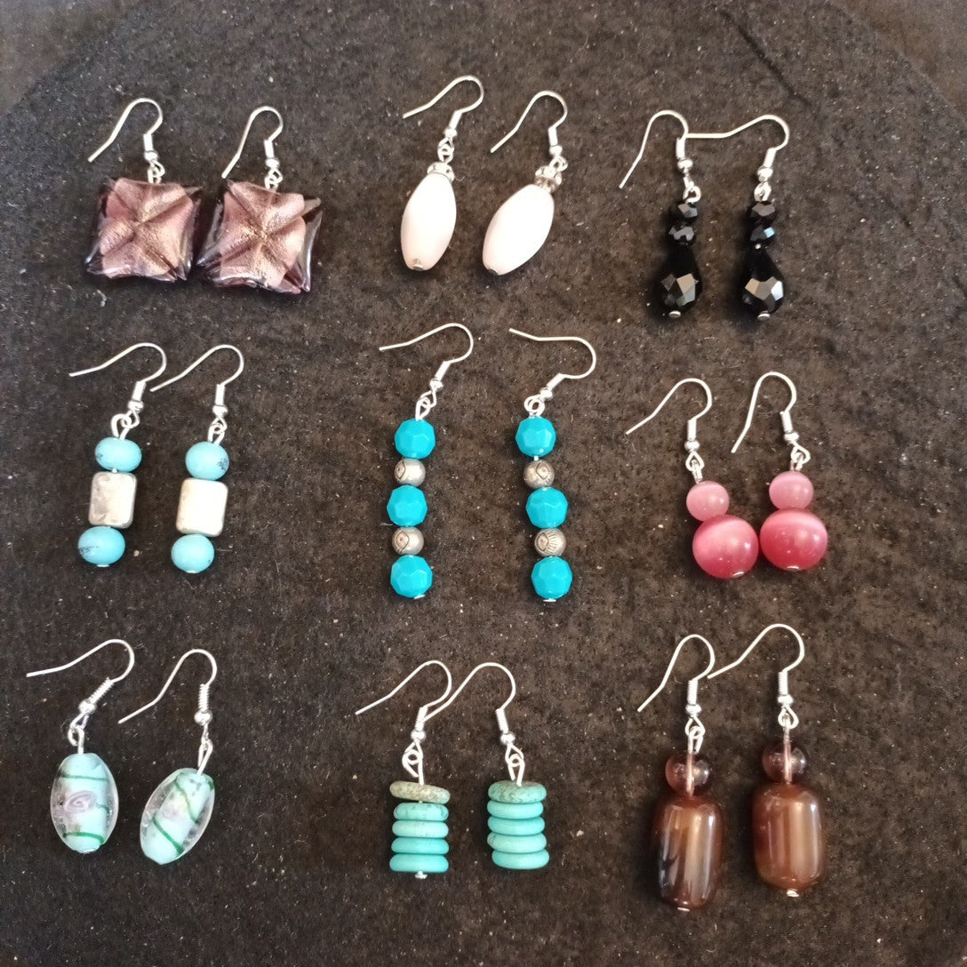 Earrings bundle. Pairs Of Earrings For Pierced Ears. Hoop Dangle Bundle Joblot