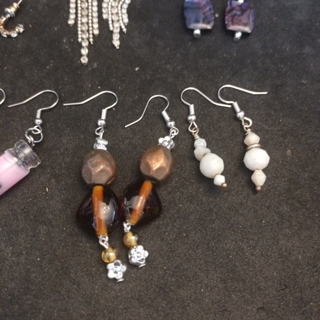 Earrings. Pairs Of Earrings For Pierced Ears. Hoop Dangle. Bundle Joblot