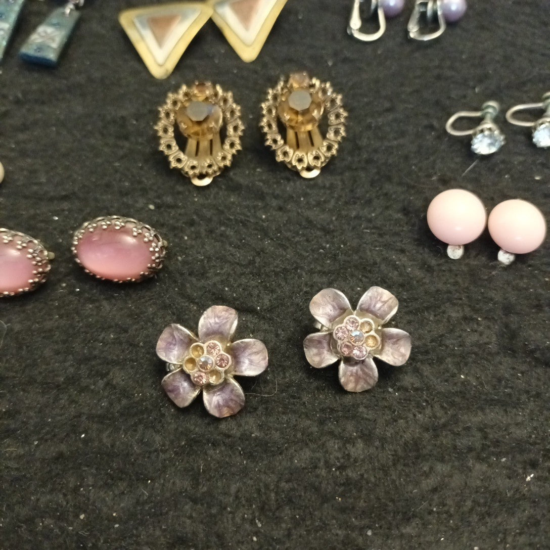 Clip On Earrings. 10 Pairs Of Clip On Earrings. Costume Jewellery Bundle