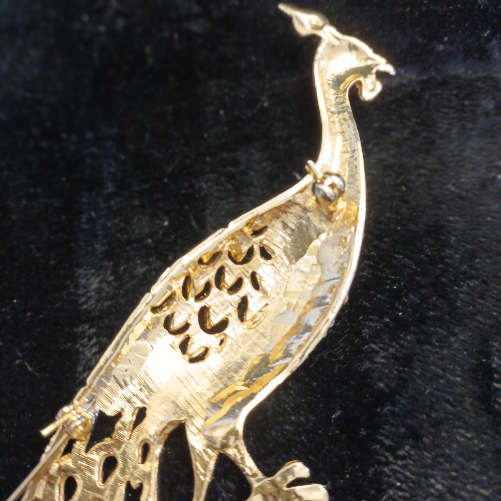 Brooch. 14.5cm Peacock Brooch Gold Tone Colourful