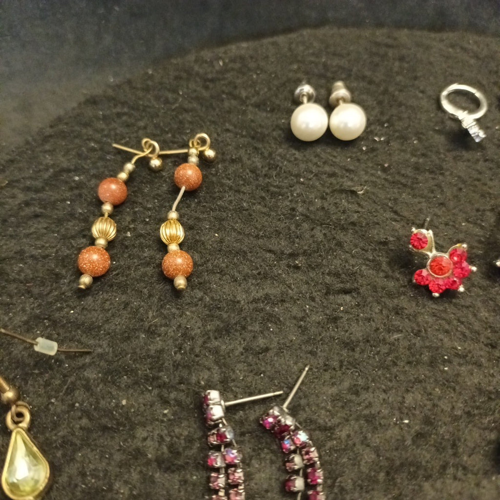 Earrings. Pairs Of Earrings For Pierced Ears. Hoop Dangle. Studs Bundle Joblot