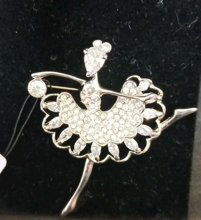 Jon Richard brooch Ballerina Silver Tone Clear Stones. 6cm Tall 5cm Wide.