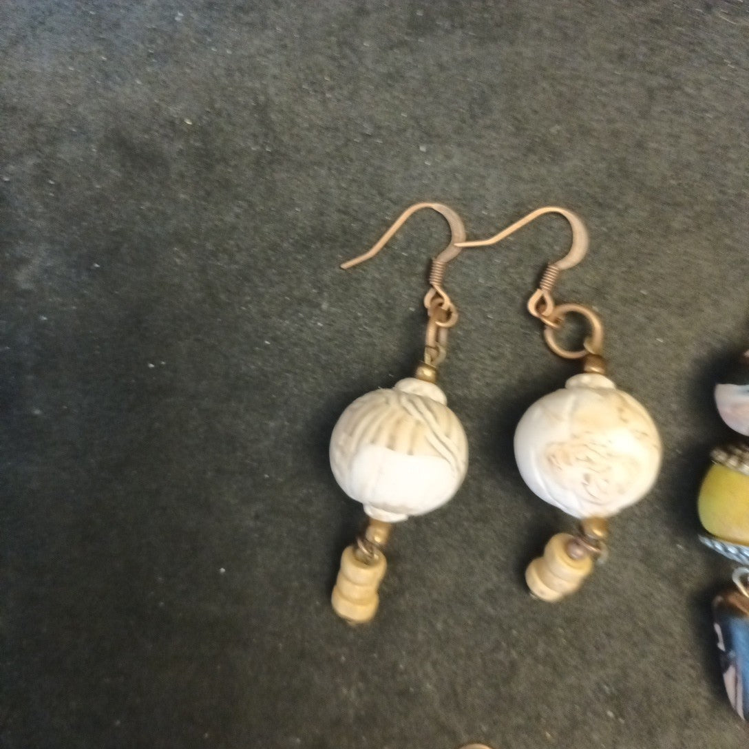 Earrings. Pairs Of Earrings For Pierced Ears. Dangle. Bundle Joblot