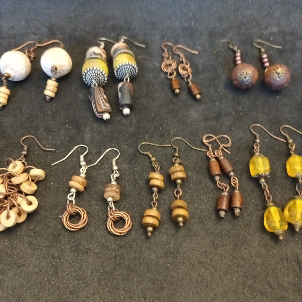 Earrings. Pairs Of Earrings For Pierced Ears. Dangle. Bundle Joblot
