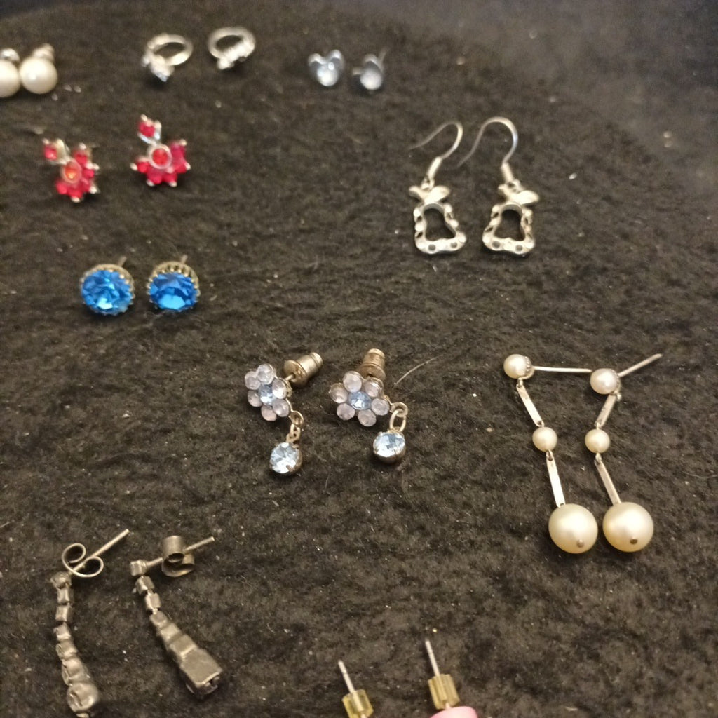 Earrings. Pairs Of Earrings For Pierced Ears. Hoop Dangle. Studs Bundle Joblot