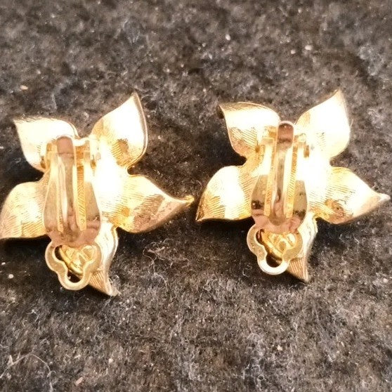 Clip On Earrings Gold Tone Enamel Flower Rhinestones