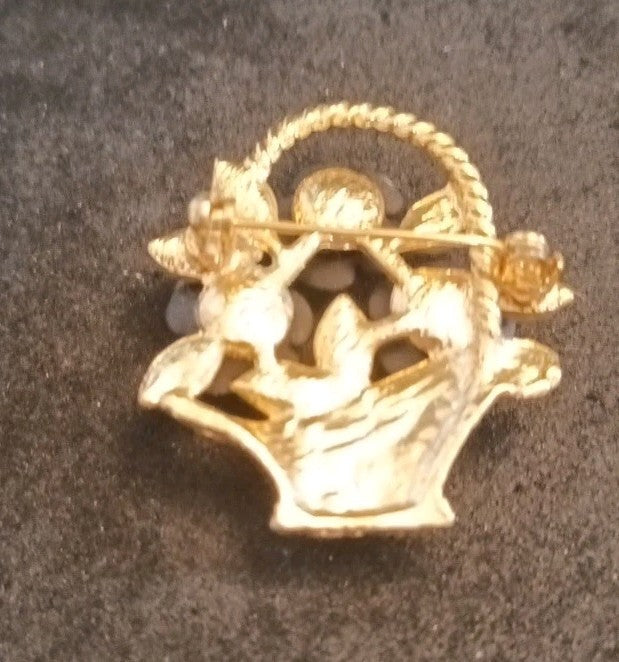 Gold Tone Brooch Basket With Black Roses 3.5cm Tall