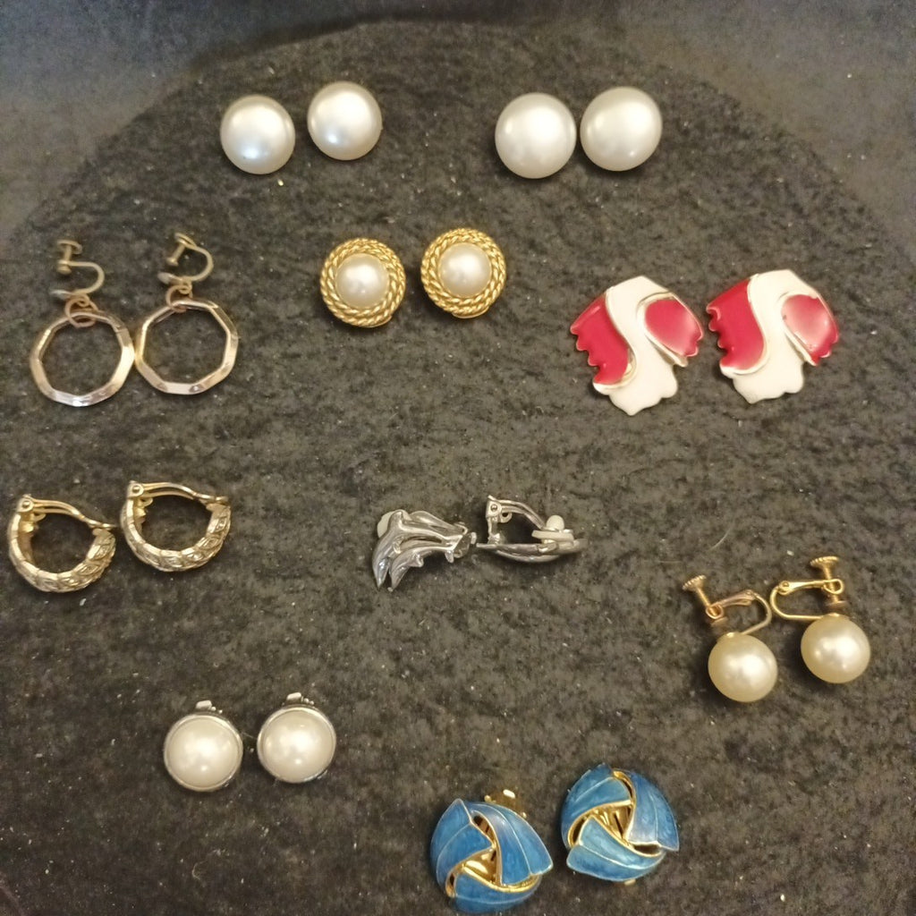 Clip On Earrings. 10 Pairs Of Clip On Earrings. Costume Jewellery Bundle