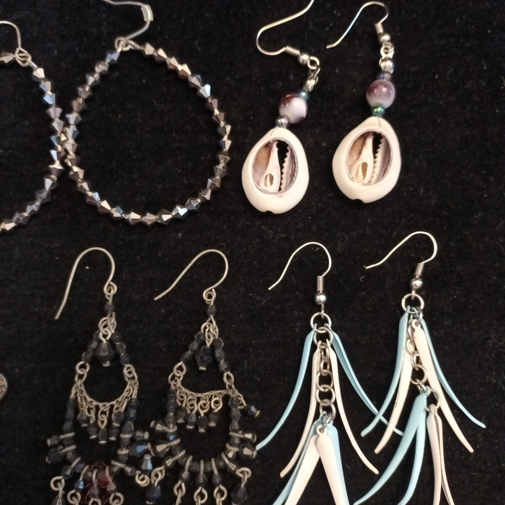 Earrings. Pairs Of Earrings For Pierced Ears. Dangle. Bundle Joblot