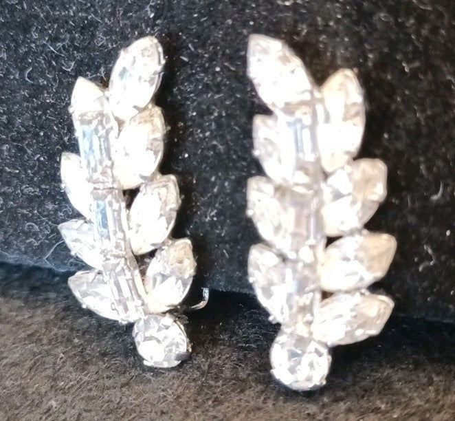 Costume Jewellery Clip On Earrings Silver Tone Clear Rhinestones 3.5cm Long