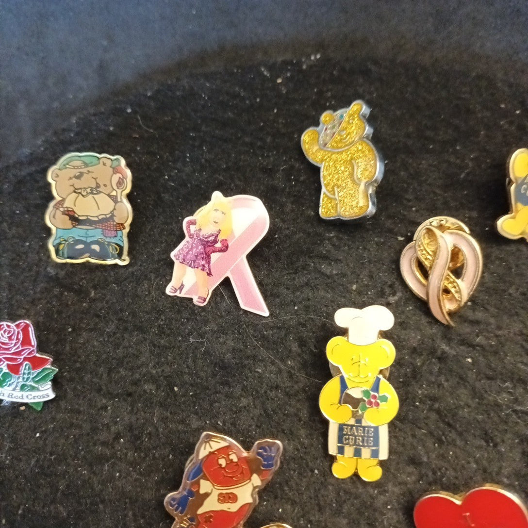 Badges Button Badges Pins Bundle Assorted Lot