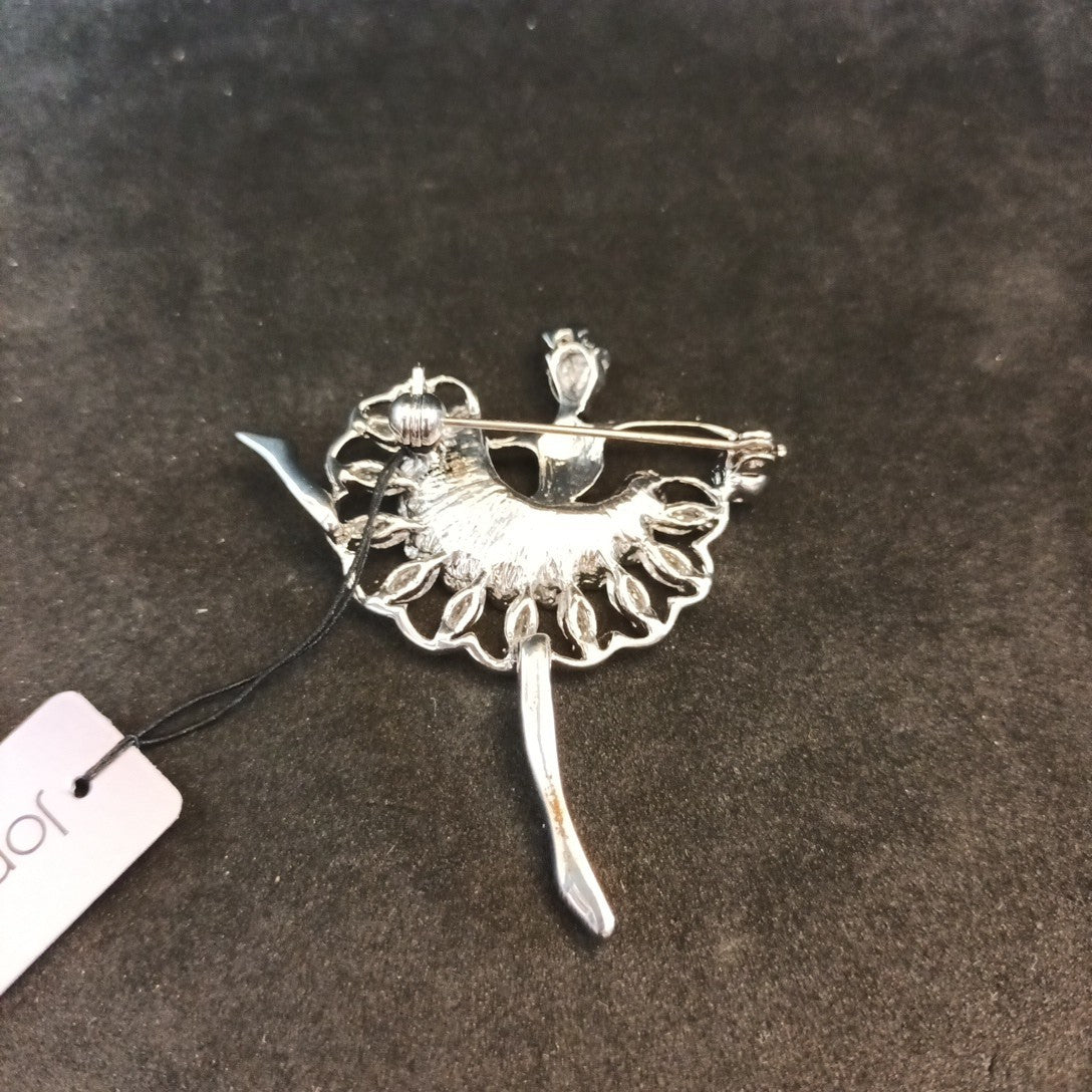 Jon Richard brooch Ballerina Silver Tone Clear Stones. 6cm Tall 5cm Wide.