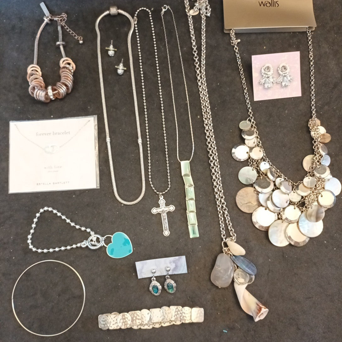 Silver Tone Costume Jewellery  Necklaces Bracelets Bundle Joblot 