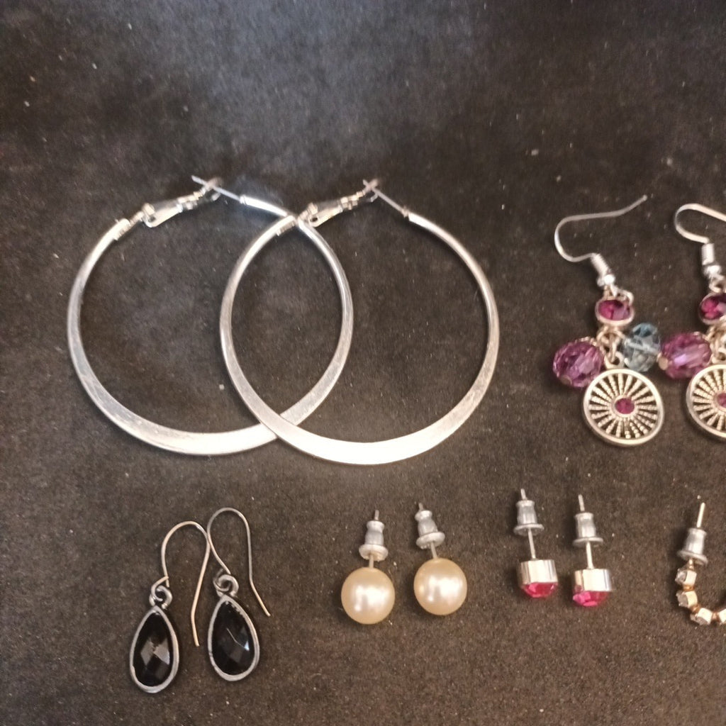 Earrings. Pairs Of Earrings For Pierced Ears. Hoop Dangle. Bundle Joblot