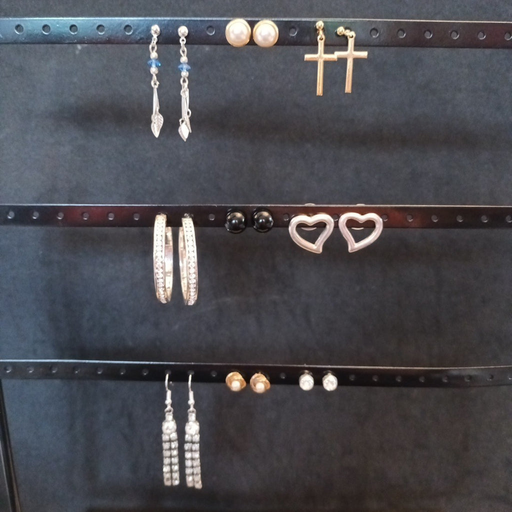 Earrings. Pairs Of Earrings For Pierced Ears. Hoop Dangle. Bundle Joblot