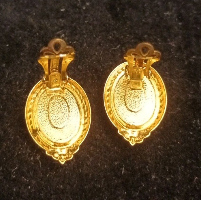 Gold Tone Cameo Style Clip On Earrings 27mm
