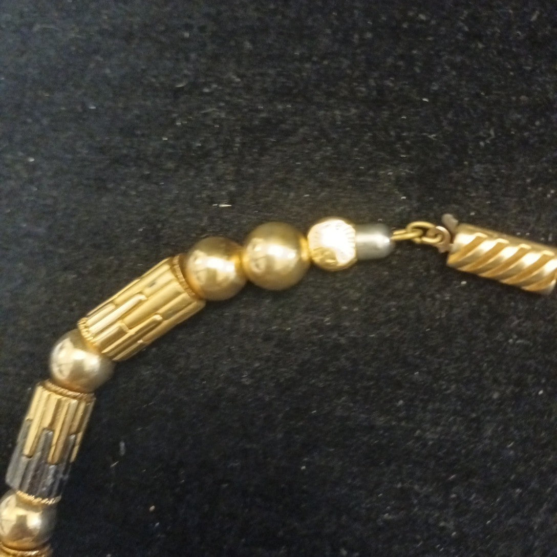 Ellelle Necklace- Mixed Metals Beads 42cm