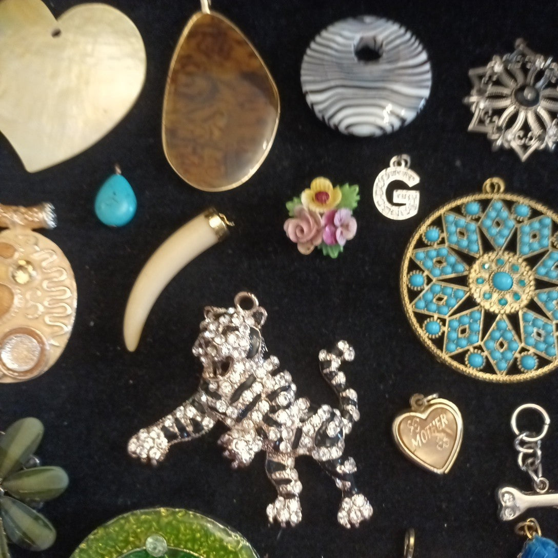 Joblot Bundle Of Pendants Mixed Lot Costume Jewellery