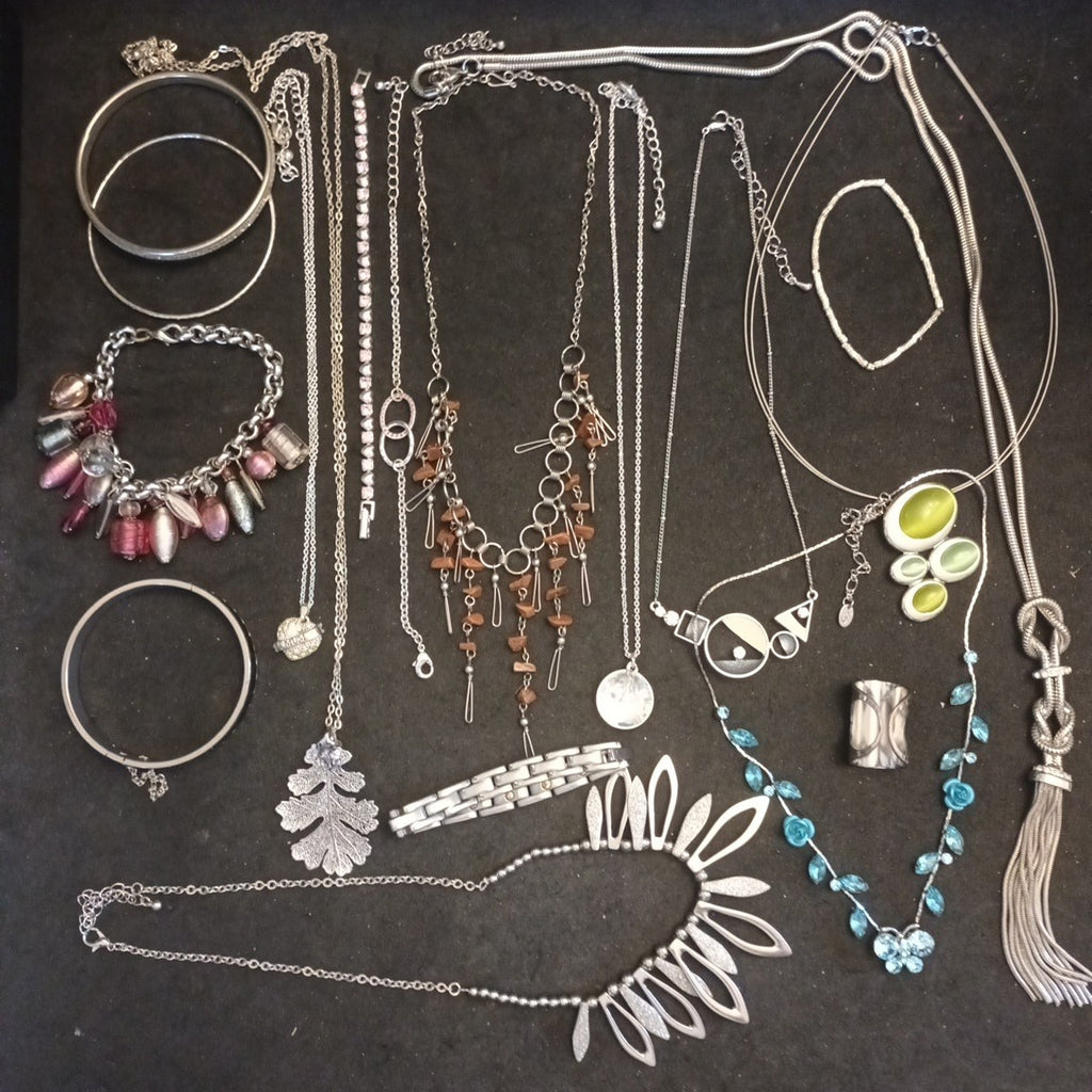 Silver Tone Costume Jewellery  Necklaces Bracelets Bundle Joblot 