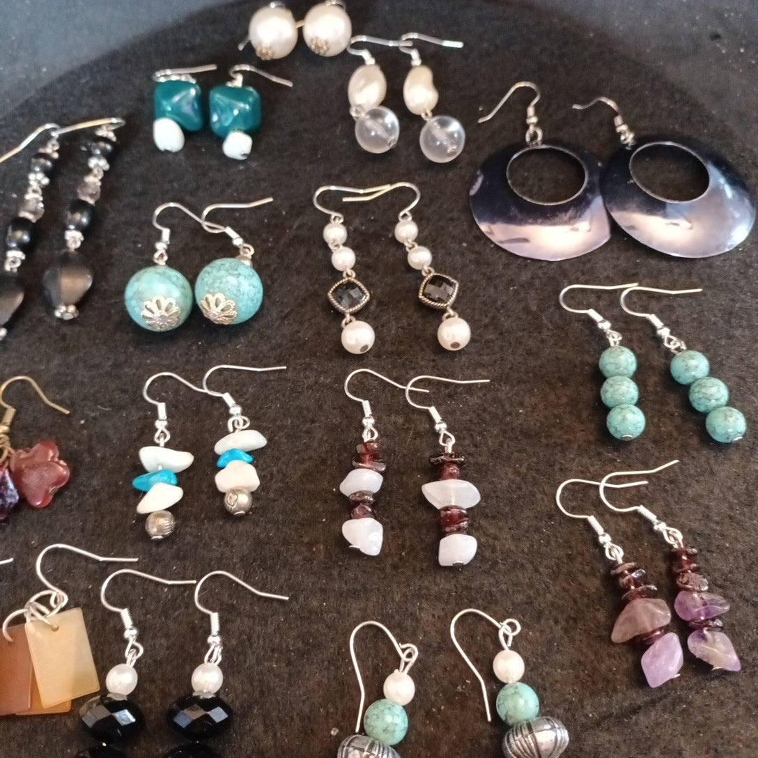 Earrings. Pairs Of Earrings For Pierced Ears. Hoop Dangle. Bundle Joblot