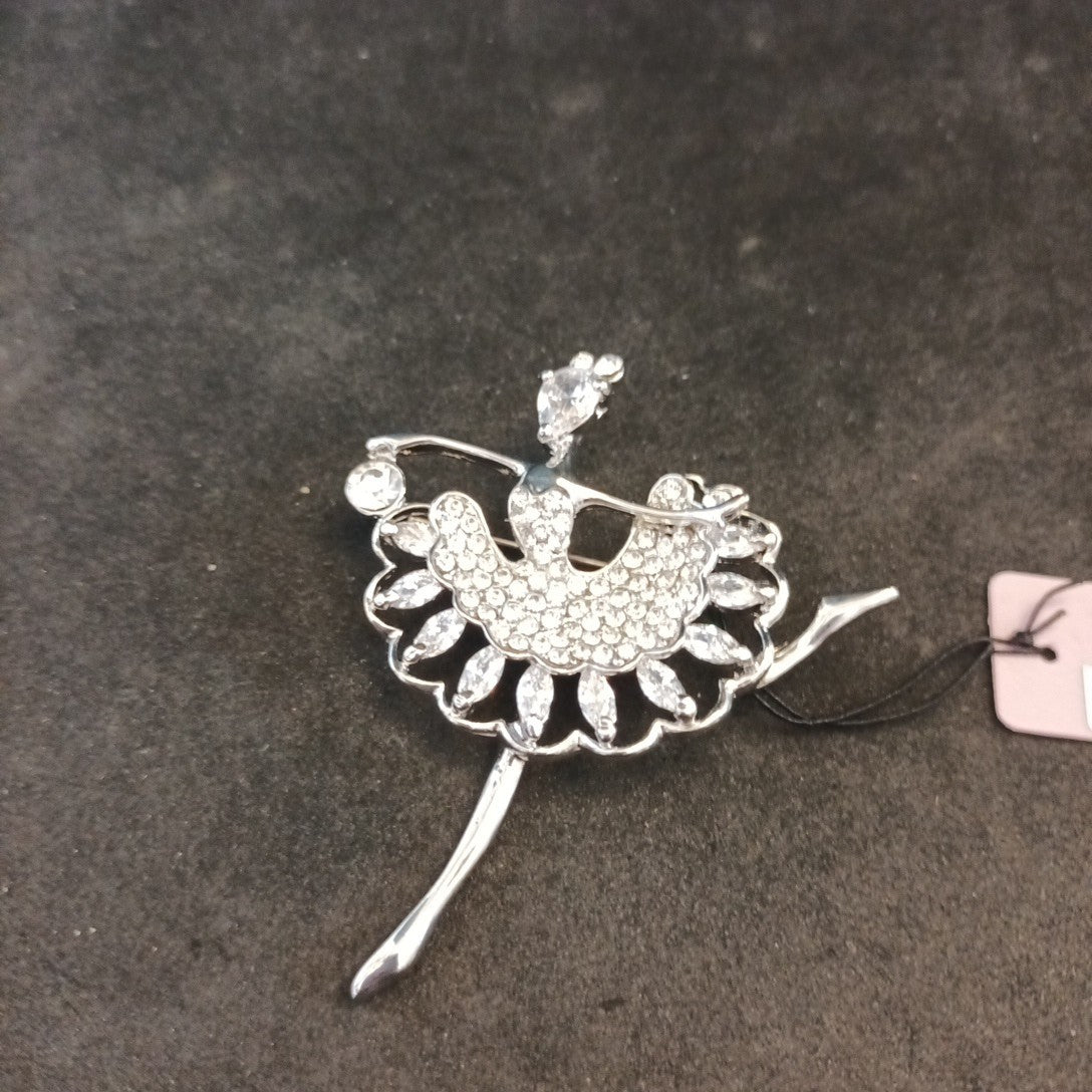 Jon Richard brooch Ballerina Silver Tone Clear Stones. 6cm Tall 5cm Wide.