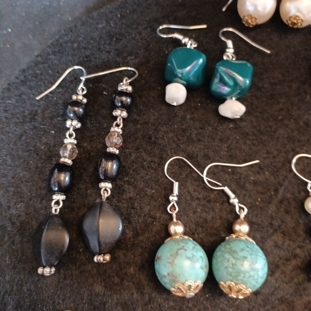 Earrings. Pairs Of Earrings For Pierced Ears. Hoop Dangle. Bundle Joblot